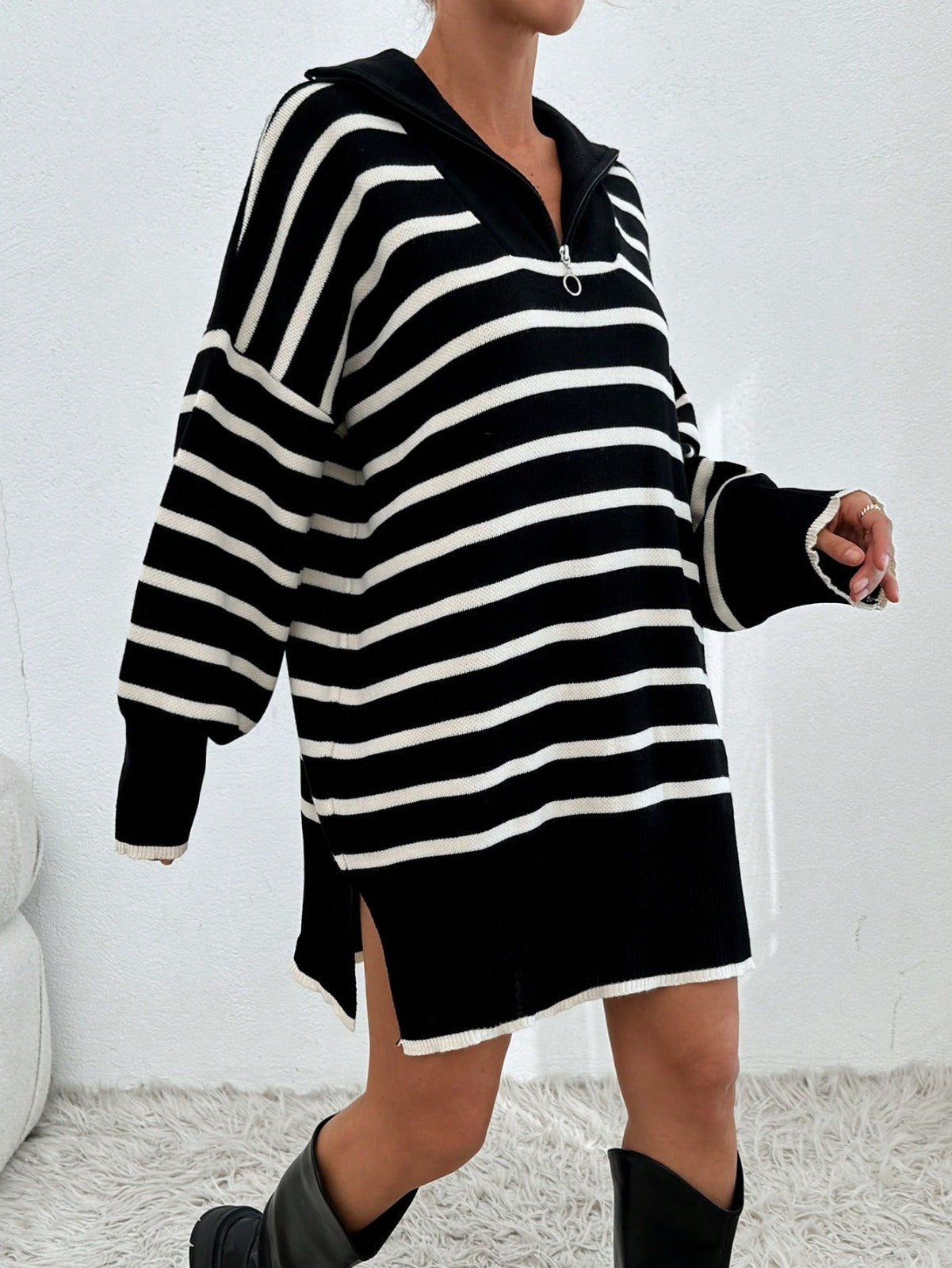 Siyah Beyaz Çizgili Triko Tunik